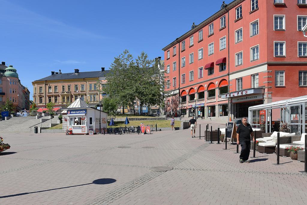 Hotel Kringelstaden Sodertalje Exterior photo